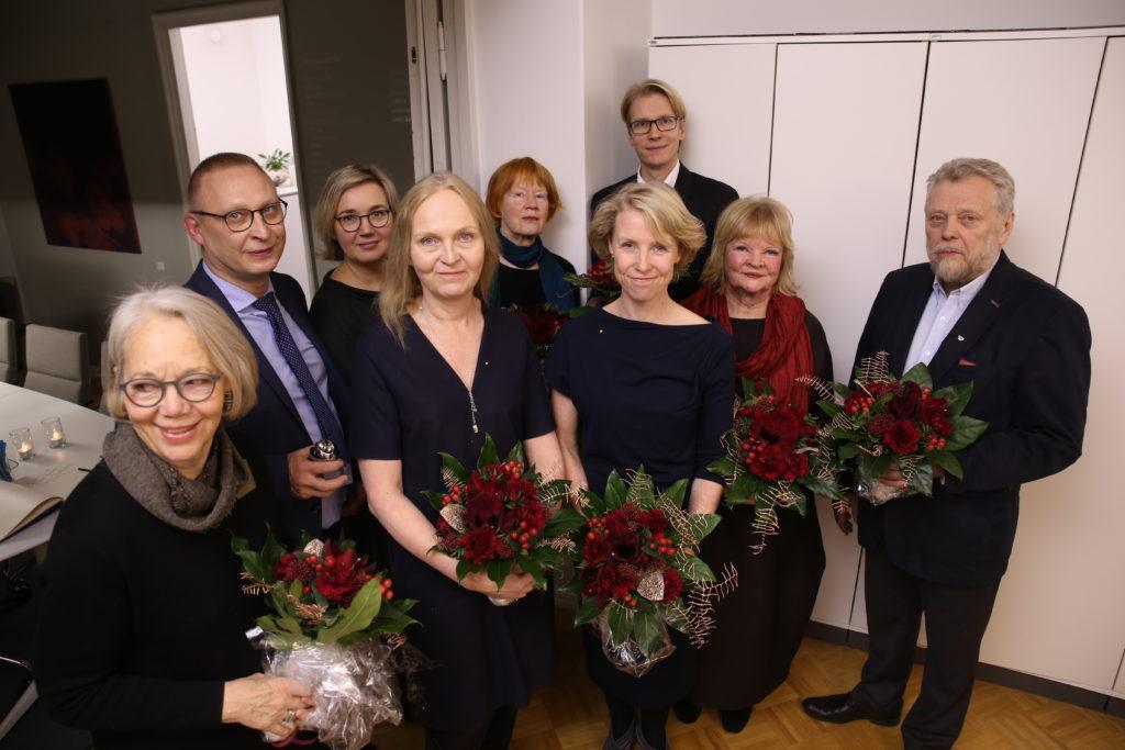 Lena Strömberg (left), Lapuan Kankurit; Esko Hjelt and Jaana Hjelt, Kirsi Kivivirta, Ulla-Maija Vikman, Anna Valtonen, Jukka Savolainen, Anu Pentik and Raimo Nikkanen.