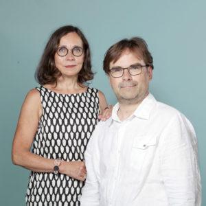 Vasemmalla Hanna Gullstén ja oikealla Jari Inkinen