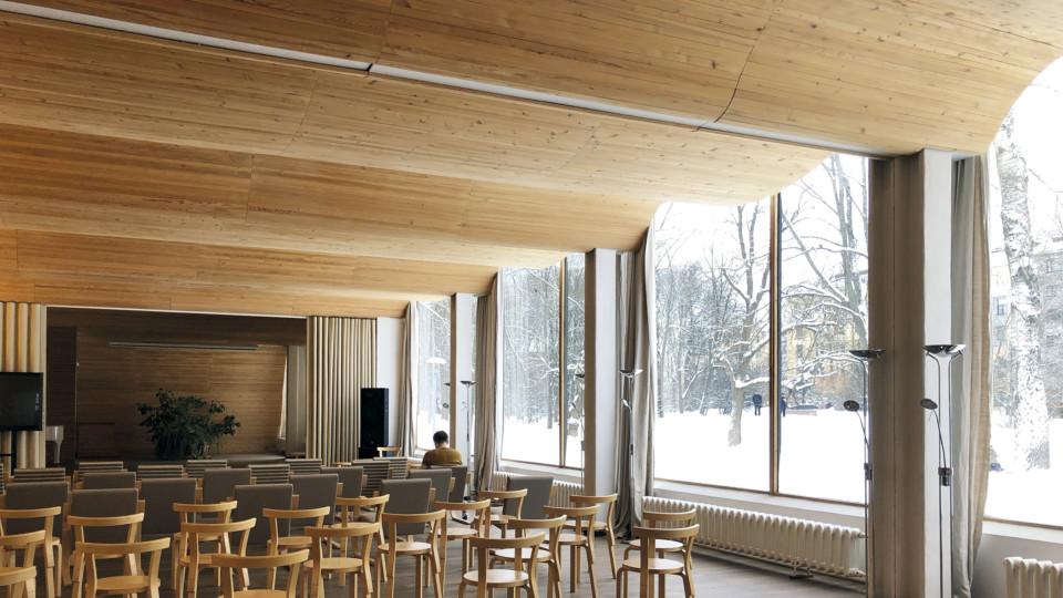 Arkmuoto-tapahtuma Alvar Aallon suunnittelema Viipurin kirjaston luentosali. Kuva Miina Jutila